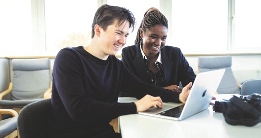 „Die Freude am Bild ist das, was Cameron und ich teilen“, beschreibt Laurin ihre Zusammenarbeit.