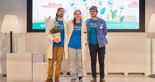 Den ersten Platz belegte Zircula e.V. aus Bremerhaven, v.l.n.r.: Timo Hecken, Mareike Hantschel, Jonas Hummel